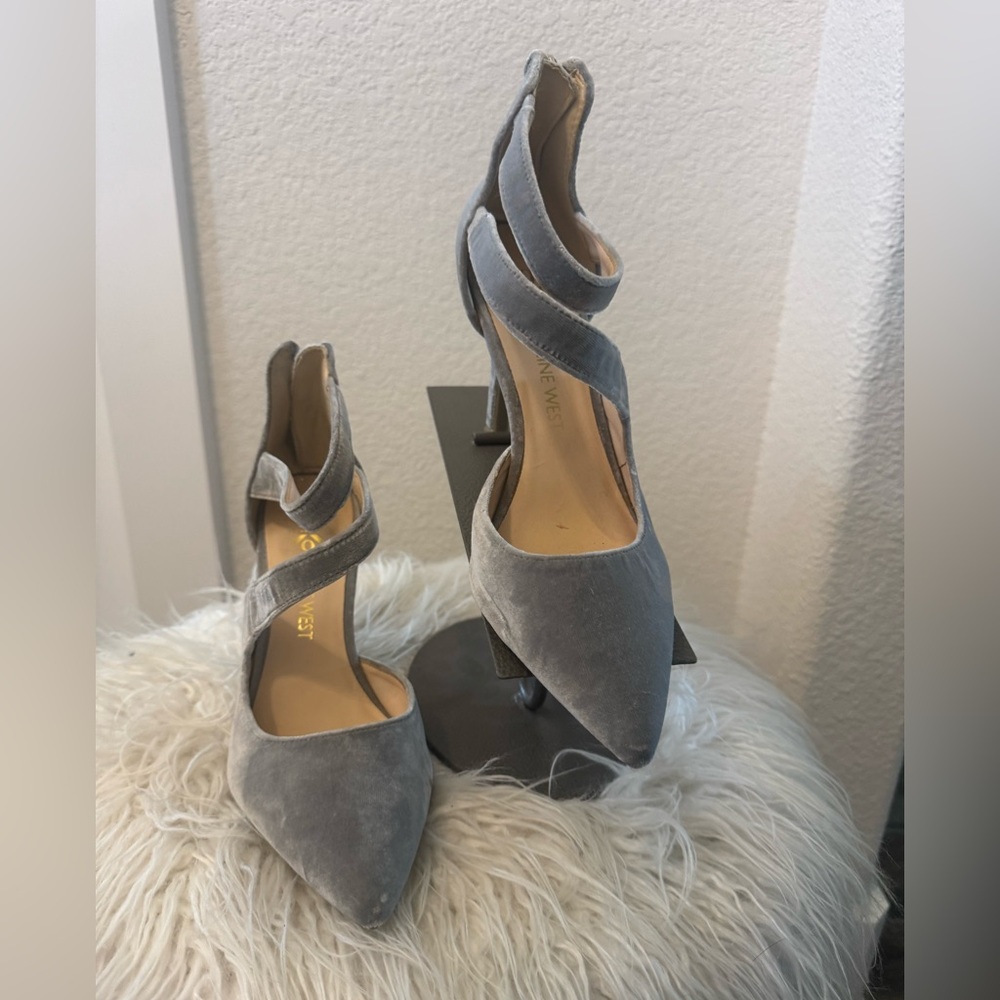 Elegant Gray Velvet Nine West Women's Heels
